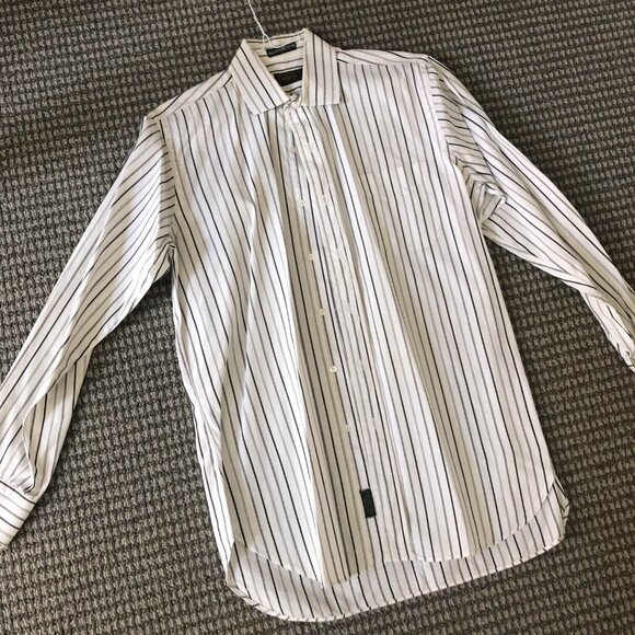 White and black striped button-up shirt #stripedshirt #mensfashion #formalwear - Picture 1 of 3